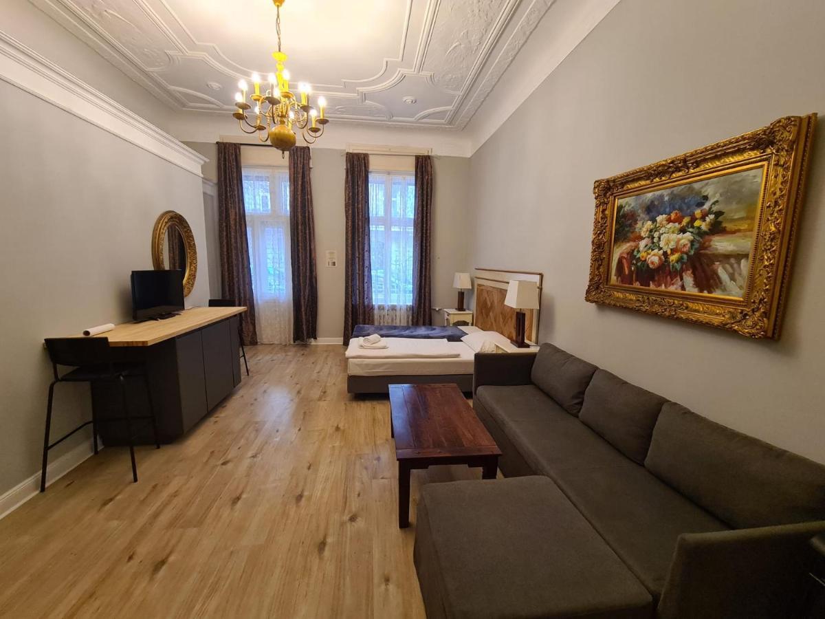 Apartments-Maison Am Olivaer Platz Berlin Eksteriør billede