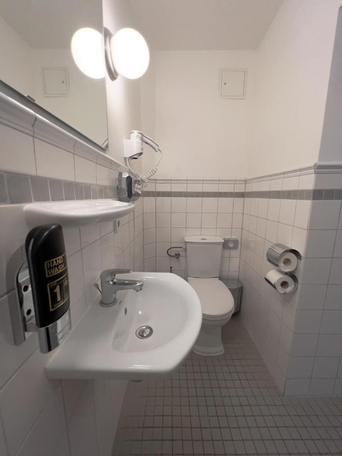 Apartments-Maison Am Olivaer Platz Berlin Eksteriør billede